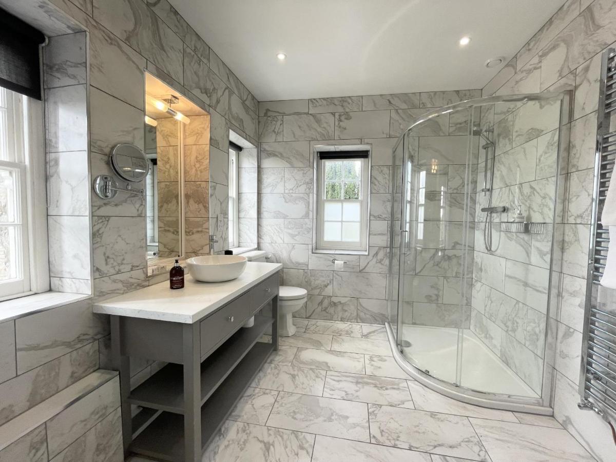 The Mount Somerton Retreat - Nr Bruton, Glastonbury, The Spectacular Wells Cathedral, Millfield School, Leonardo Helicopters, Yeovilton Habitación foto
