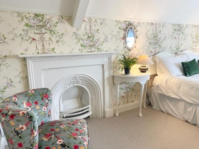 The Mount Somerton Retreat - Nr Bruton, Glastonbury, The Spectacular Wells Cathedral, Millfield School, Leonardo Helicopters, Yeovilton Exterior foto